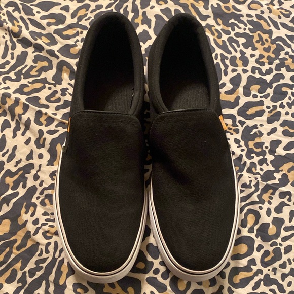 Nike canvas shoes - Picture 1 of 5